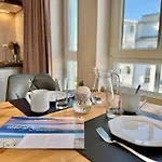 541, Seepark Apartament *